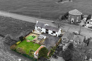 External- click for photo gallery